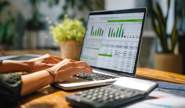 Supermercado Franquicia Omega Contabilidad